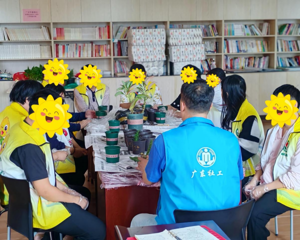正规炒股平台有哪些 绿植疗愈心灵，温暖传递社区！番禺区洛浦街“植愈希望”活动圆满结束
